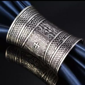 Bracelet Cuff - Vintage Tibetan silver plated open cuff bangle