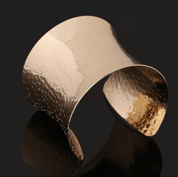 Bracelet Cuff - Vintage Gold cuff bracelet - Image 3