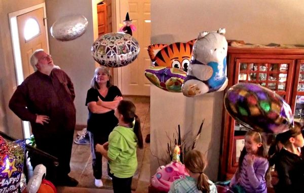 BALLOONS - Helium Balloons - Anti-Gravity Flying Floating/Hovering Balloone - 20 inch - Image 5