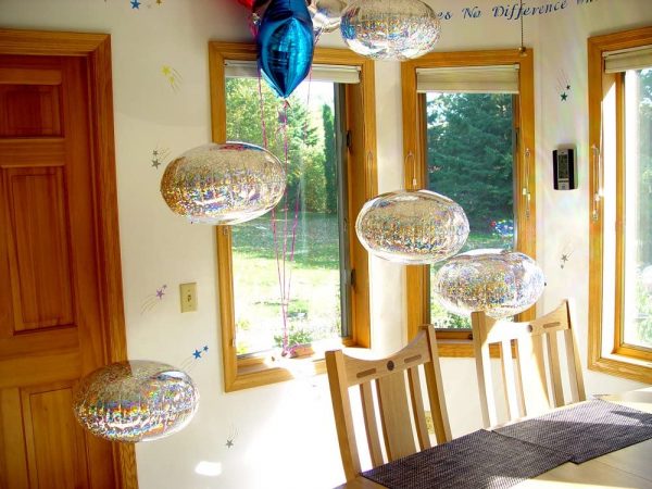 BALLOONS - Helium Balloons - Anti-Gravity Flying Floating/Hovering Balloone - 20 inch - Image 2