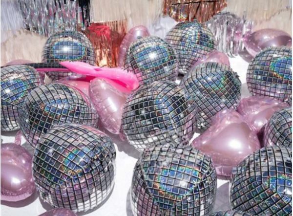 BALLOONS - Helium Balloons - 4D Disco Metallic Balloon 22" - LAZER SILVER - Image 2
