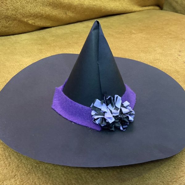 HALLOWEEN DECORATION – Paper Witch Hats