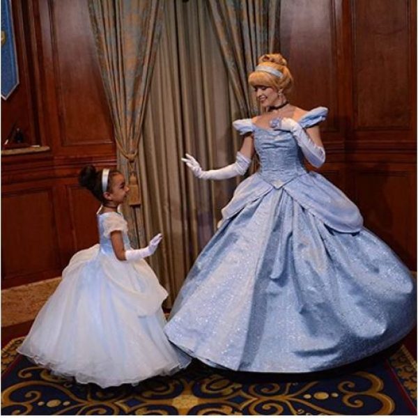 Girls Cinderella Little Princess Costume – SIZE: 10-11