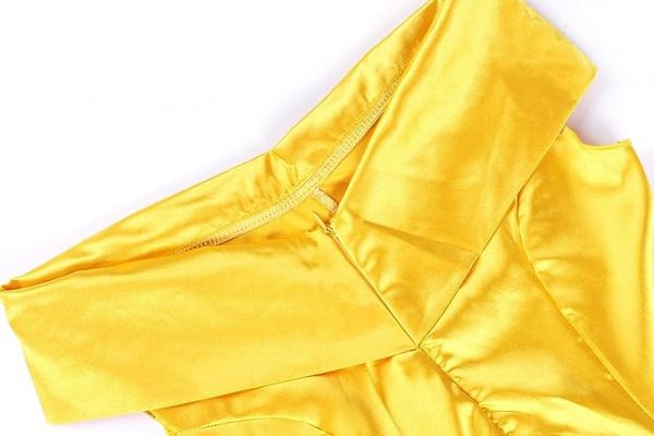 Women's Disney Princess Belle Deluxe Costume size MEDIUM - Image 4