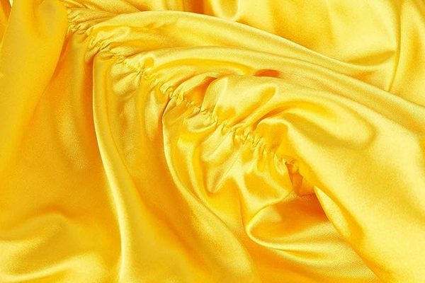 Women's Disney Princess Belle Deluxe Costume size MEDIUM - Image 6
