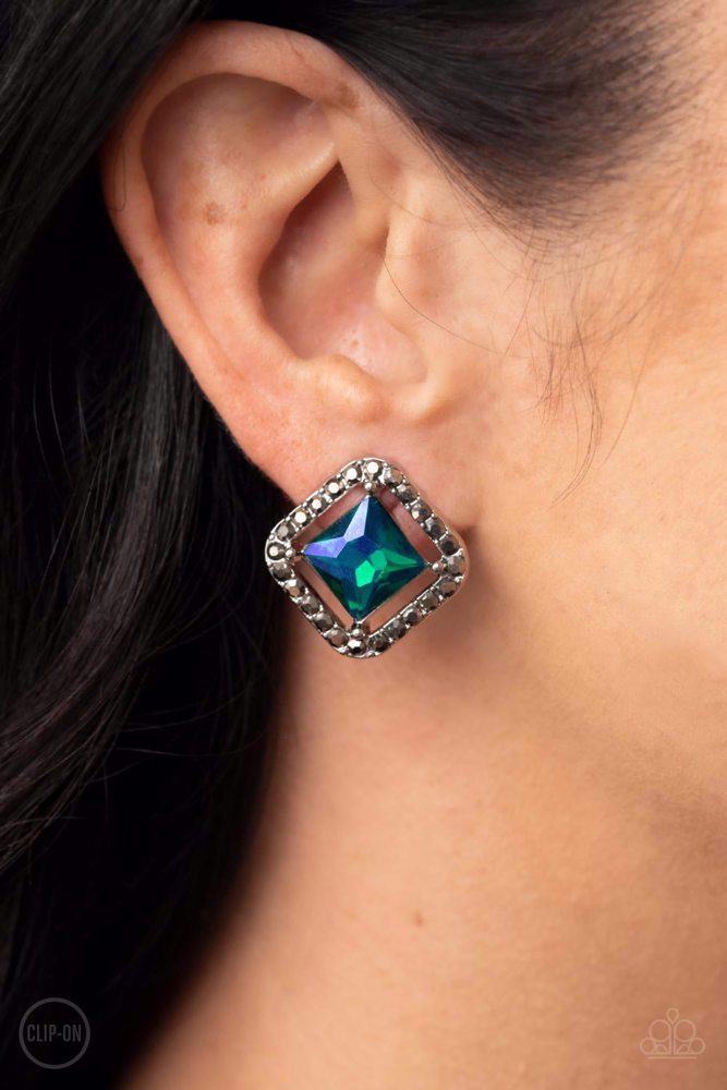 EARRINGS – Cosmic Catwalk - Green - Image 2