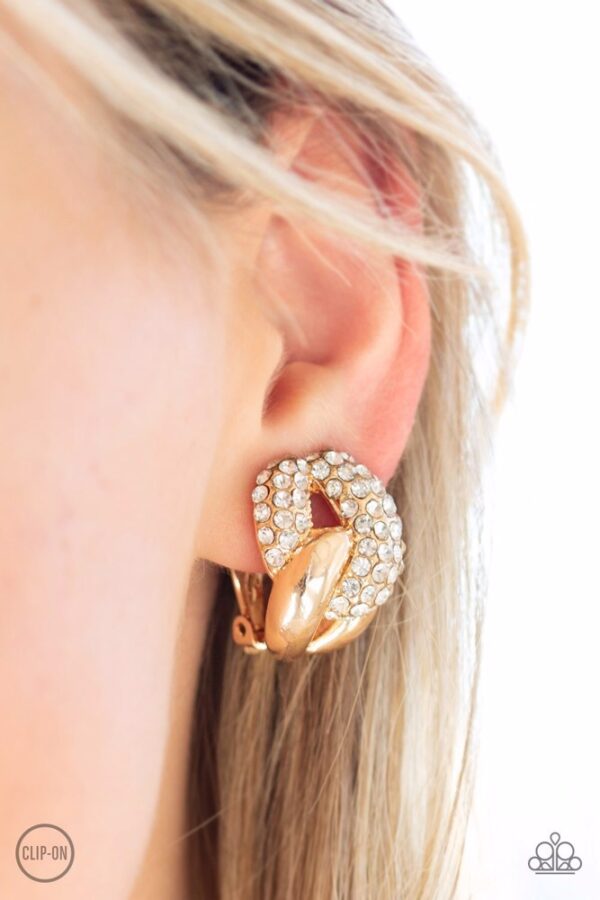 EARRINGS – Definitely Date Night - Gold