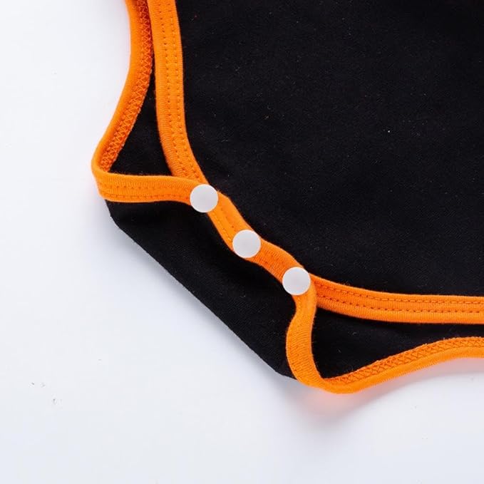 HALLOWEEN - Baby Halloween Pumpkin Onesie Romper SIZE 6 Months - Image 4