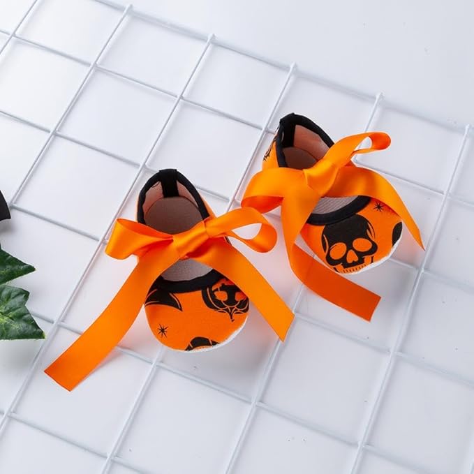 HALLOWEEN - Baby Halloween Pumpkin Onesie Romper SIZE 6 Months - Image 3