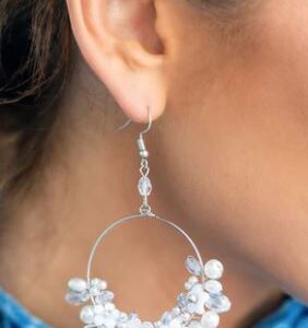 EARRINGS – Floating Gardens - White