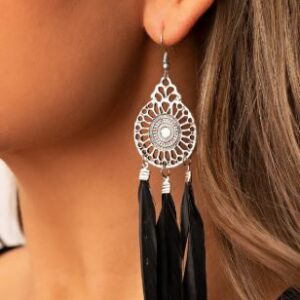 EARRINGS – ​Pretty in PLUMES - Black